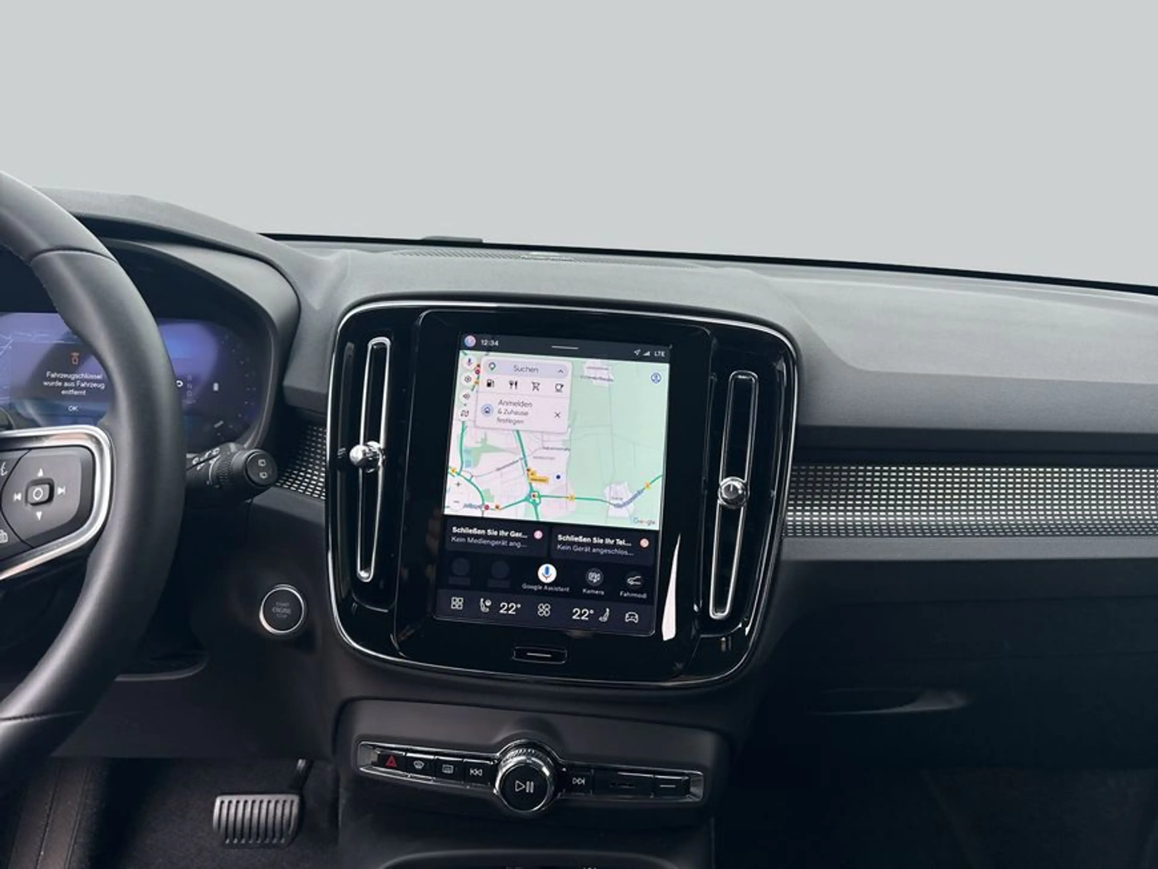 Volvo XC40 XC40 B3 B DKG Plus Dark, 360 Grad Cam, AHK — photo 14