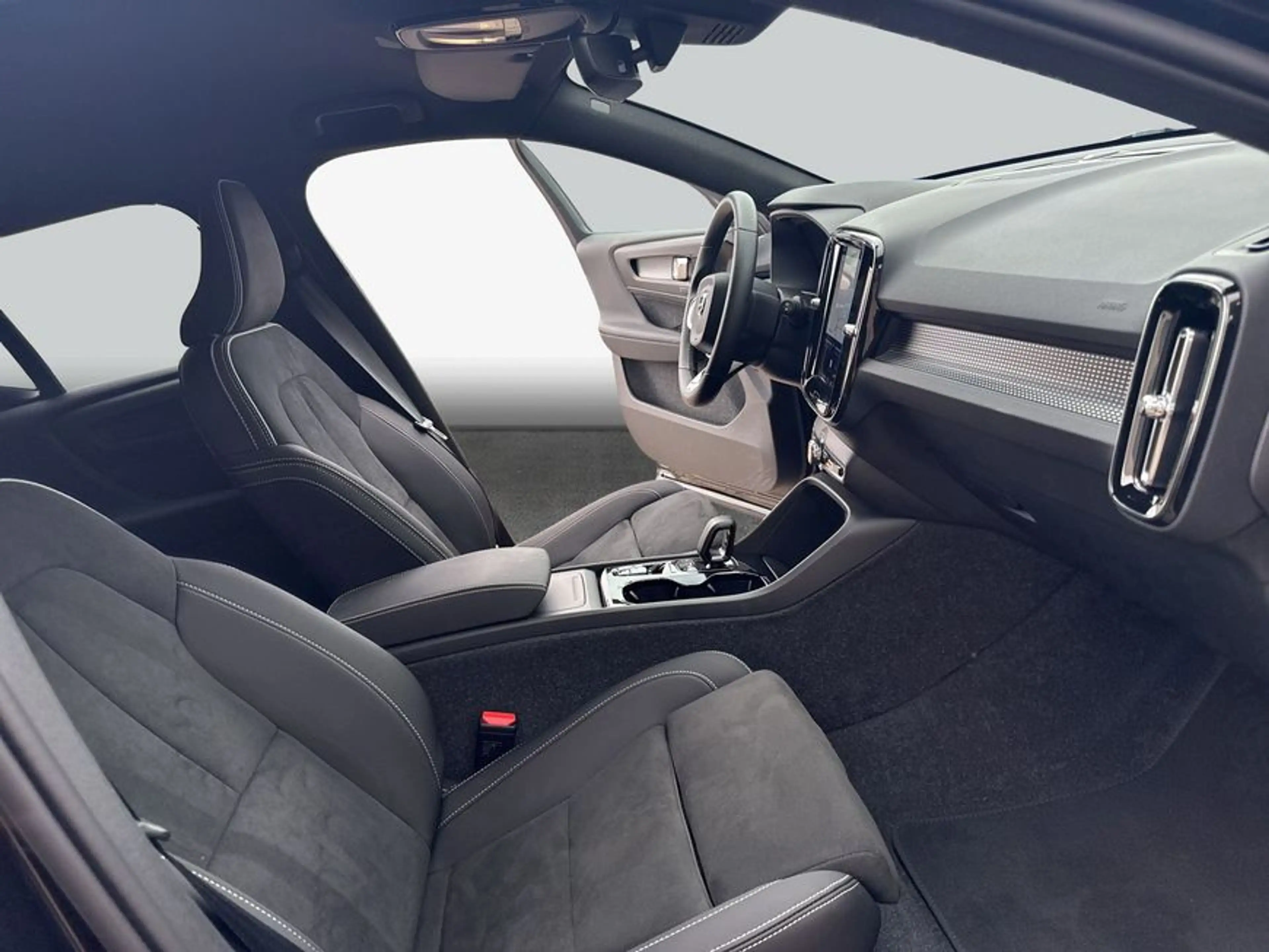 Volvo XC40 XC40 B3 B DKG Plus Dark, 360 Grad Cam, AHK — photo 12