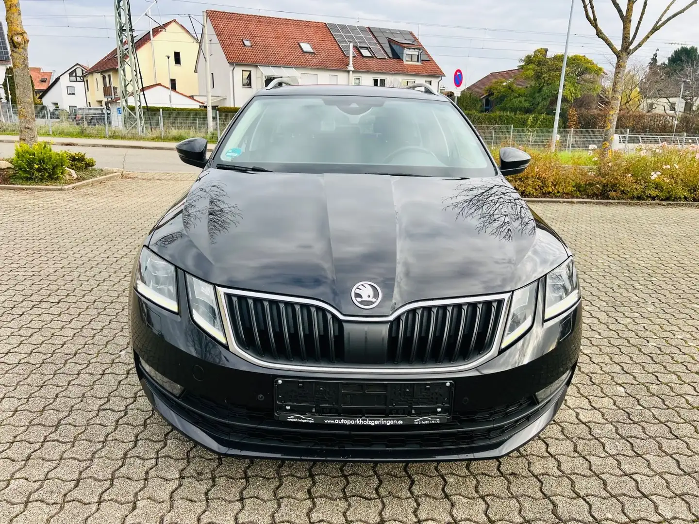 Skoda Octavia Combi Drive*AUTOM*NAVI*LED*ACC*KAMERA* Schwarz - 2