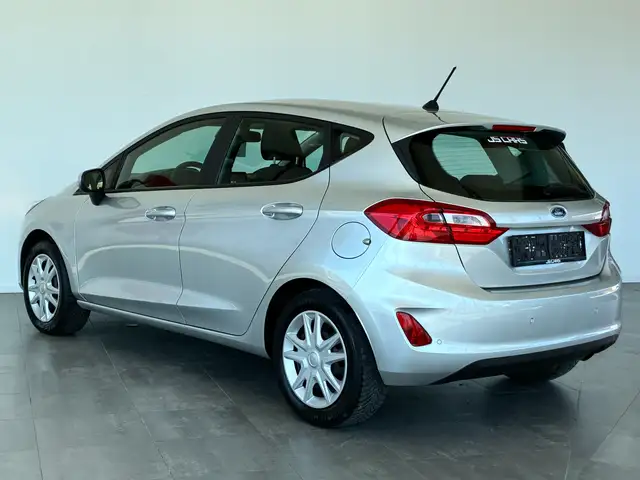 Ford Fiesta view 9