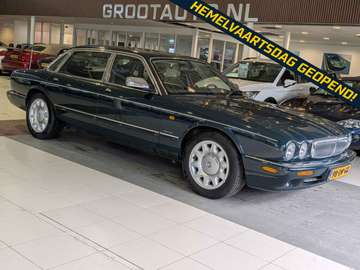 4.0 V8 Supercharged Airco, Cruise Control, Stuurbe