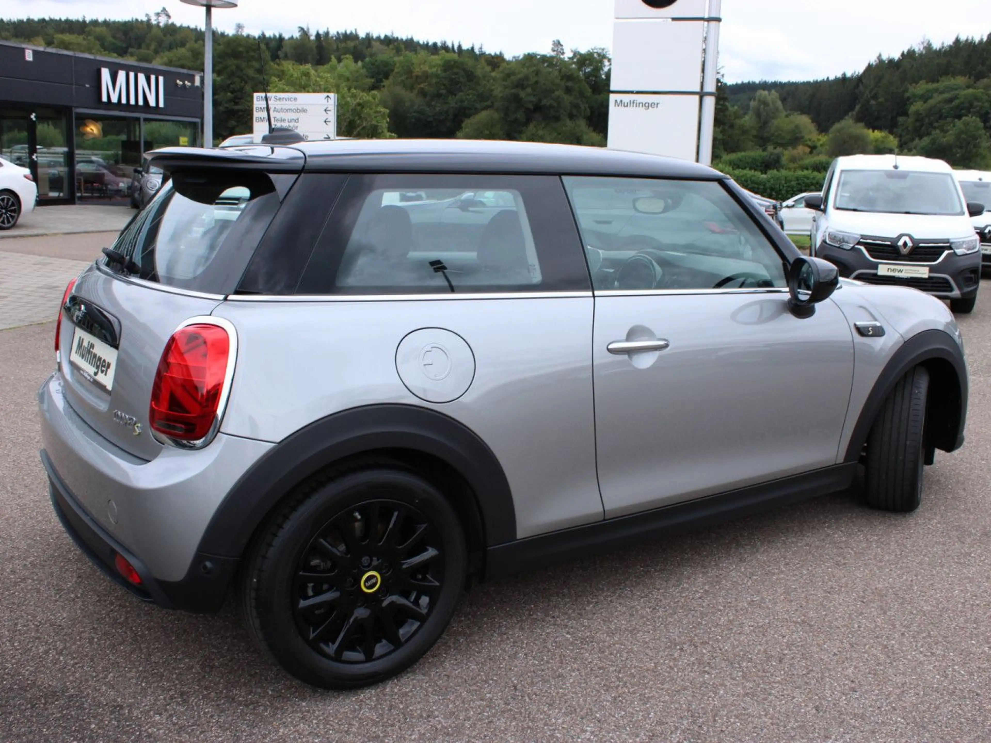 MINI Cooper SE Wärmepumpe Navi Sitzheizung PDC LED — photo 5