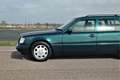 Mercedes-Benz E 200 Combi E S124 Youngtimer 138000km Vert - thumbnail 29