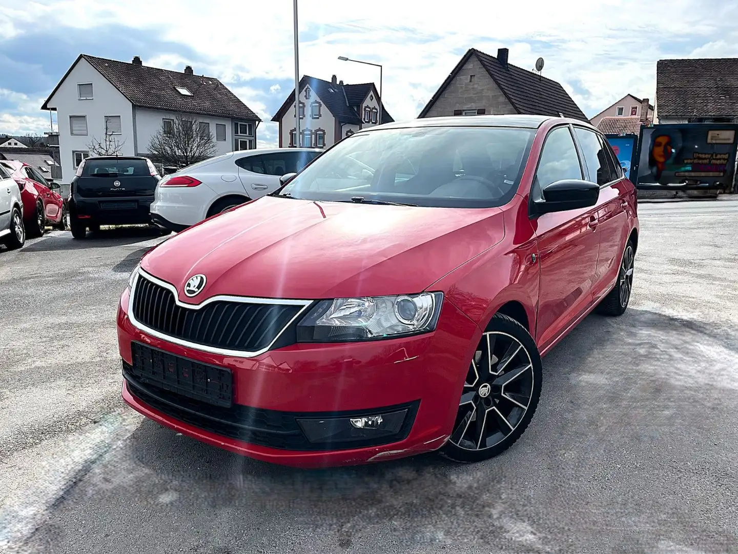 Skoda Rapid/Spaceback Spaceback Edition/DSG/PANORAMA/XENON/SPORT Rot - 1
