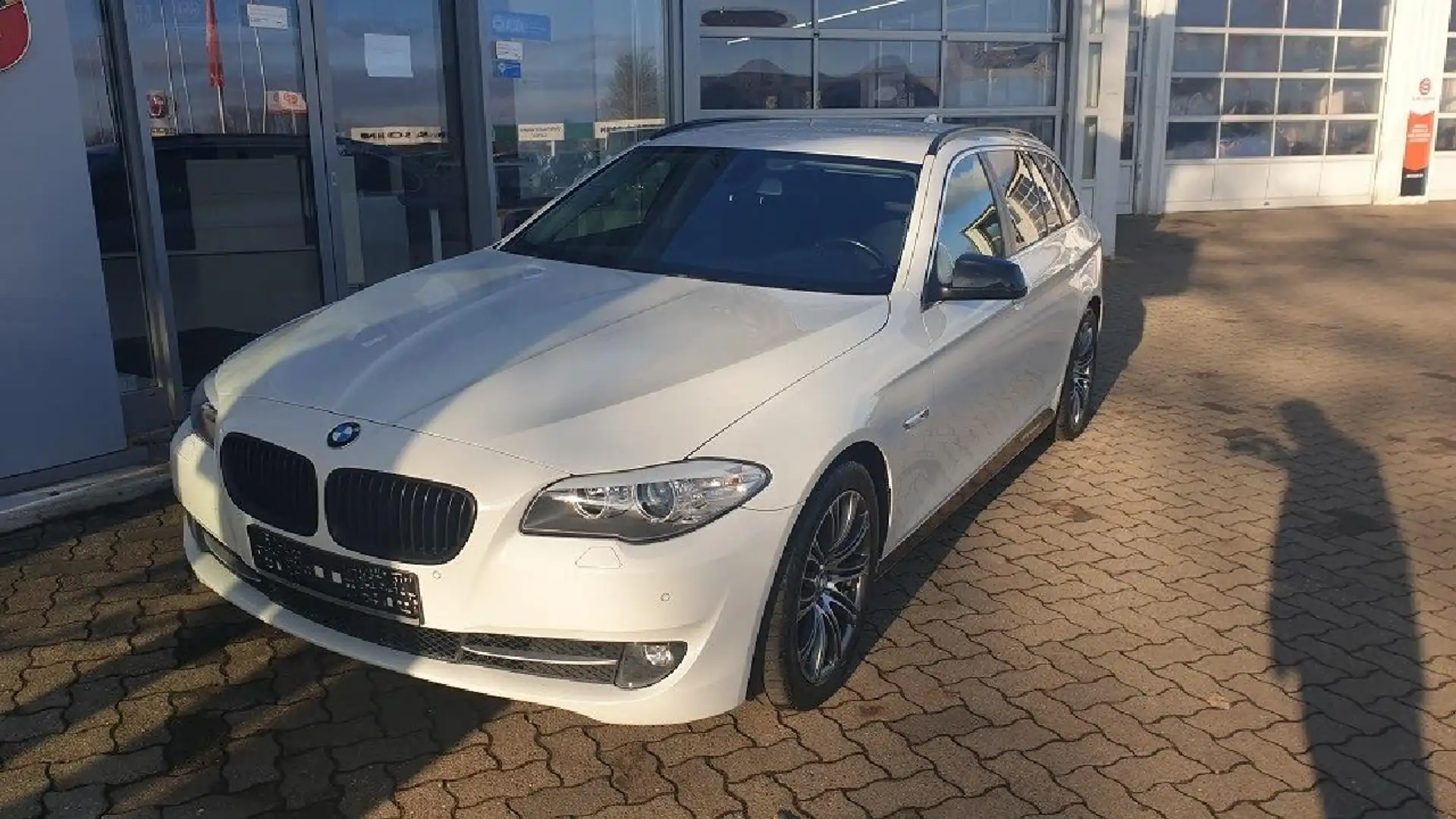 BMW 520 520d Weiß - 1