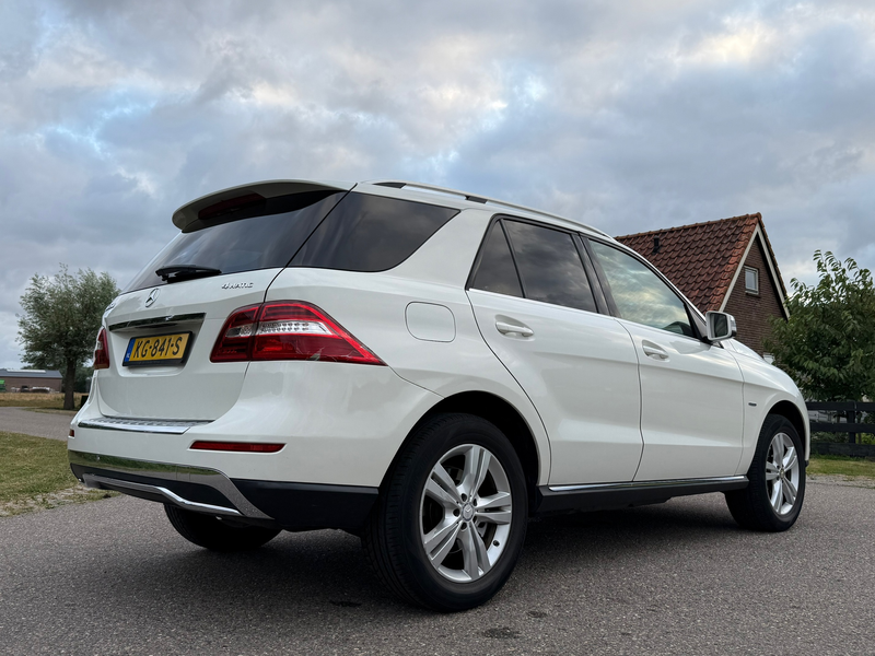 Mercedes-Benz ML 350 M-klasse Automaat | Schuif-/Kanteldak | Leder | Cl — photo 30