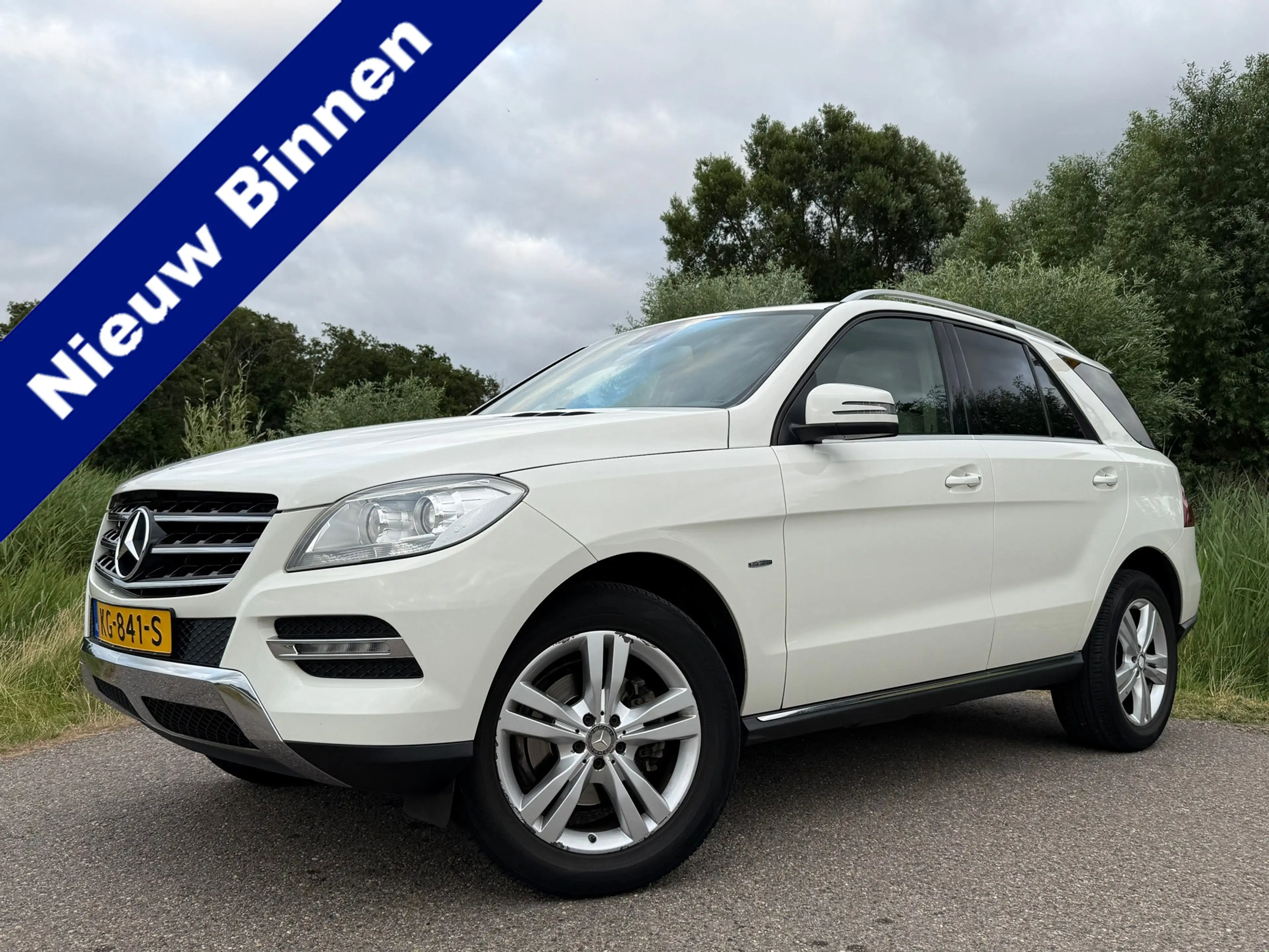Mercedes-Benz ML 350 M-klasse Automaat | Schuif-/Kanteldak | Leder | Cl