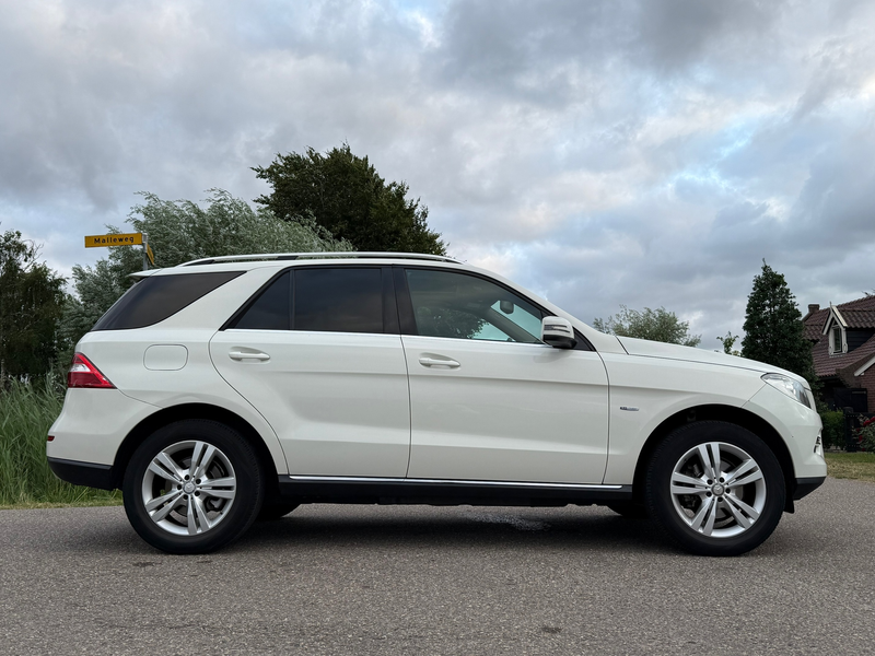 Mercedes-Benz ML 350 M-klasse Automaat | Schuif-/Kanteldak | Leder | Cl — photo 31