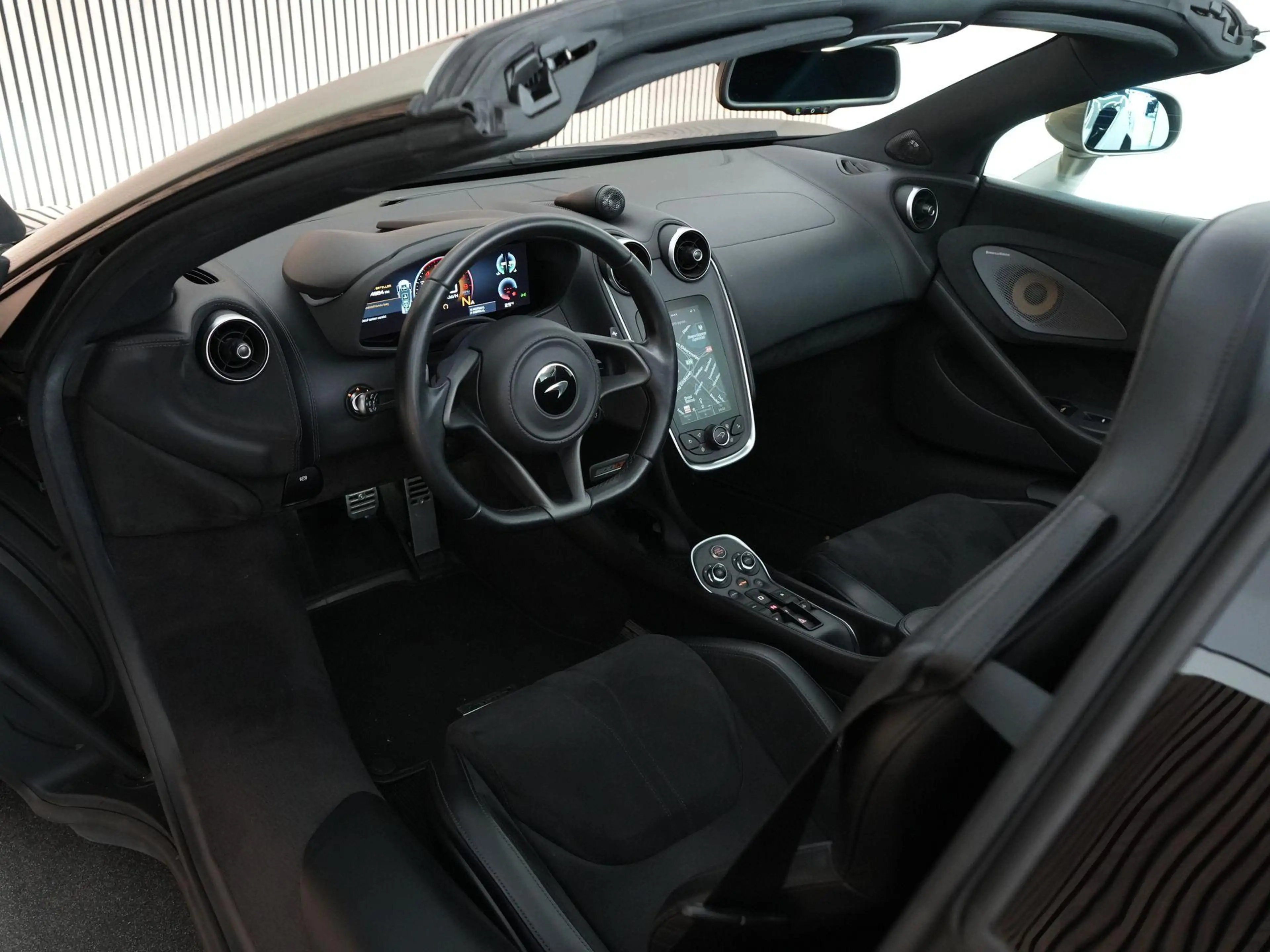 McLaren 600LT Spider 3.8 600pk V8 |PPF|nose lift|Bowers & Wilkin — photo 9
