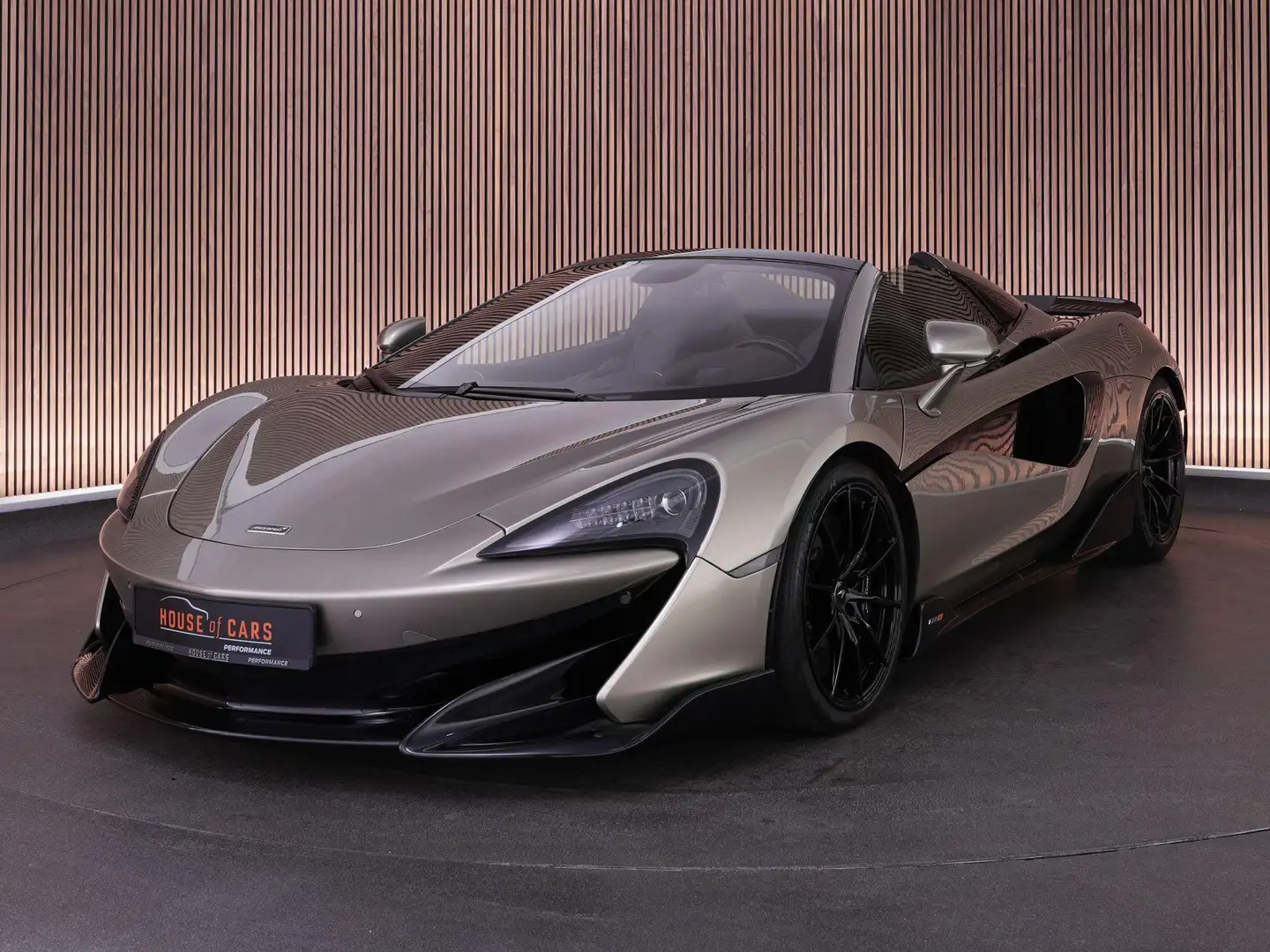 McLaren 600LT Spider 3.8 600pk V8 |Uniek 1of1|MSO|PPF|nose lift| Grau - 1