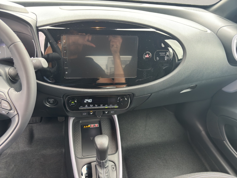 Toyota Aygo X TEAMPLAYER+HYBRID+TEC-PAKET+PDC+SOFORT — photo 14