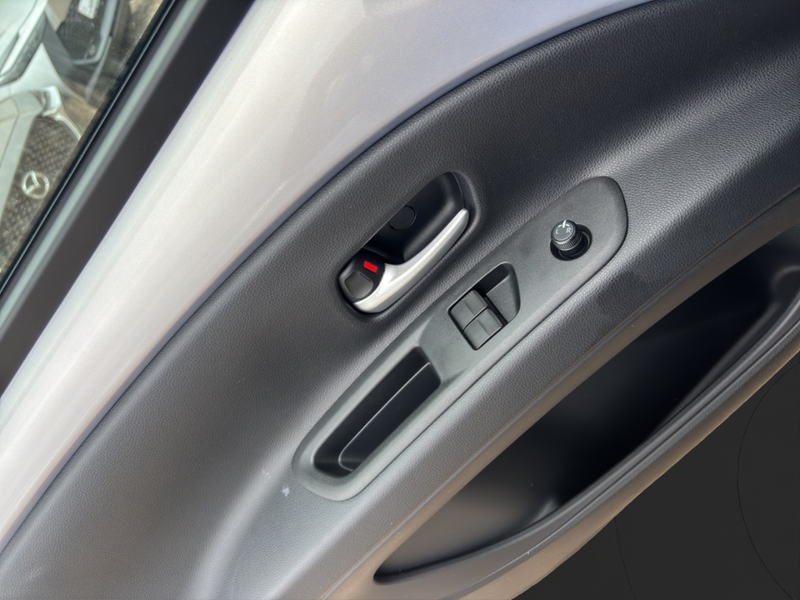Toyota Aygo X TEAMPLAYER+HYBRID+TEC-PAKET+PDC+SOFORT — photo 15
