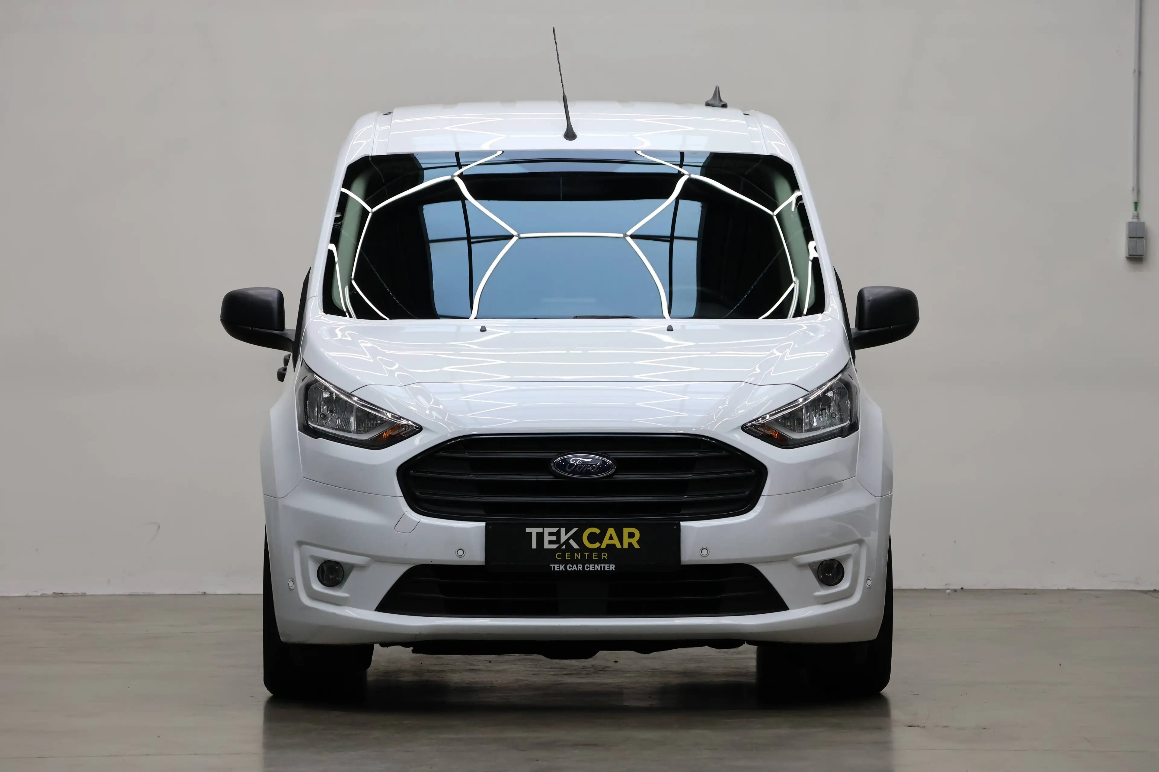 Ford Transit Connect 1.5 Ecoblue Automaat/Trekhaak/Camera — photo 2