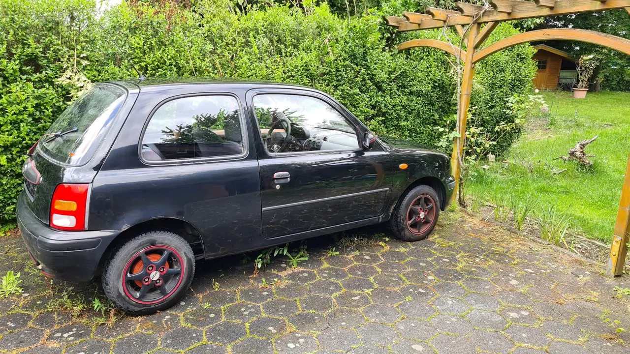 Nissan Micra 1.0, foto 2