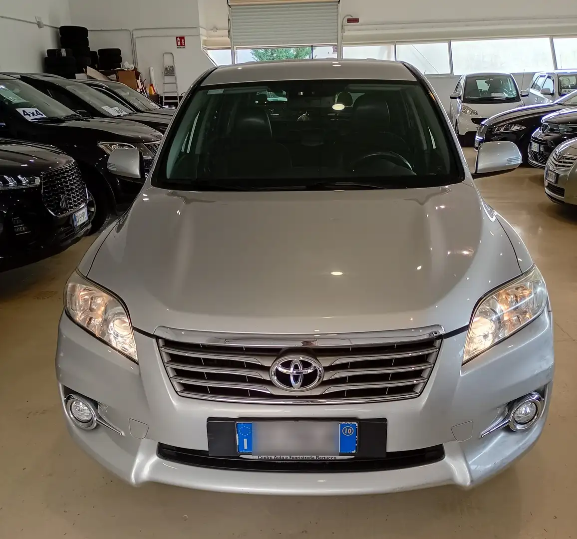 Toyota RAV 4 Crossover 2.2 d-4d Executive AUTO Zilver - 2