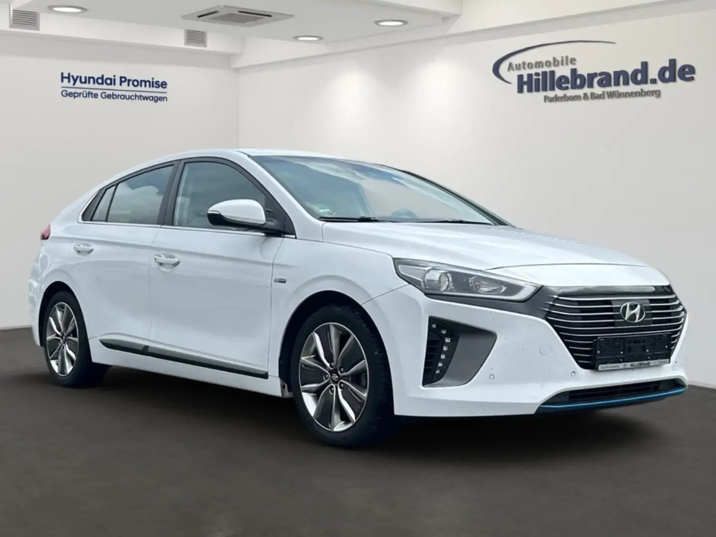 Hyundai IONIQ Premium Hybrid 1.6 GDI Navi Soundsystem Klimasitze Blanc - 2