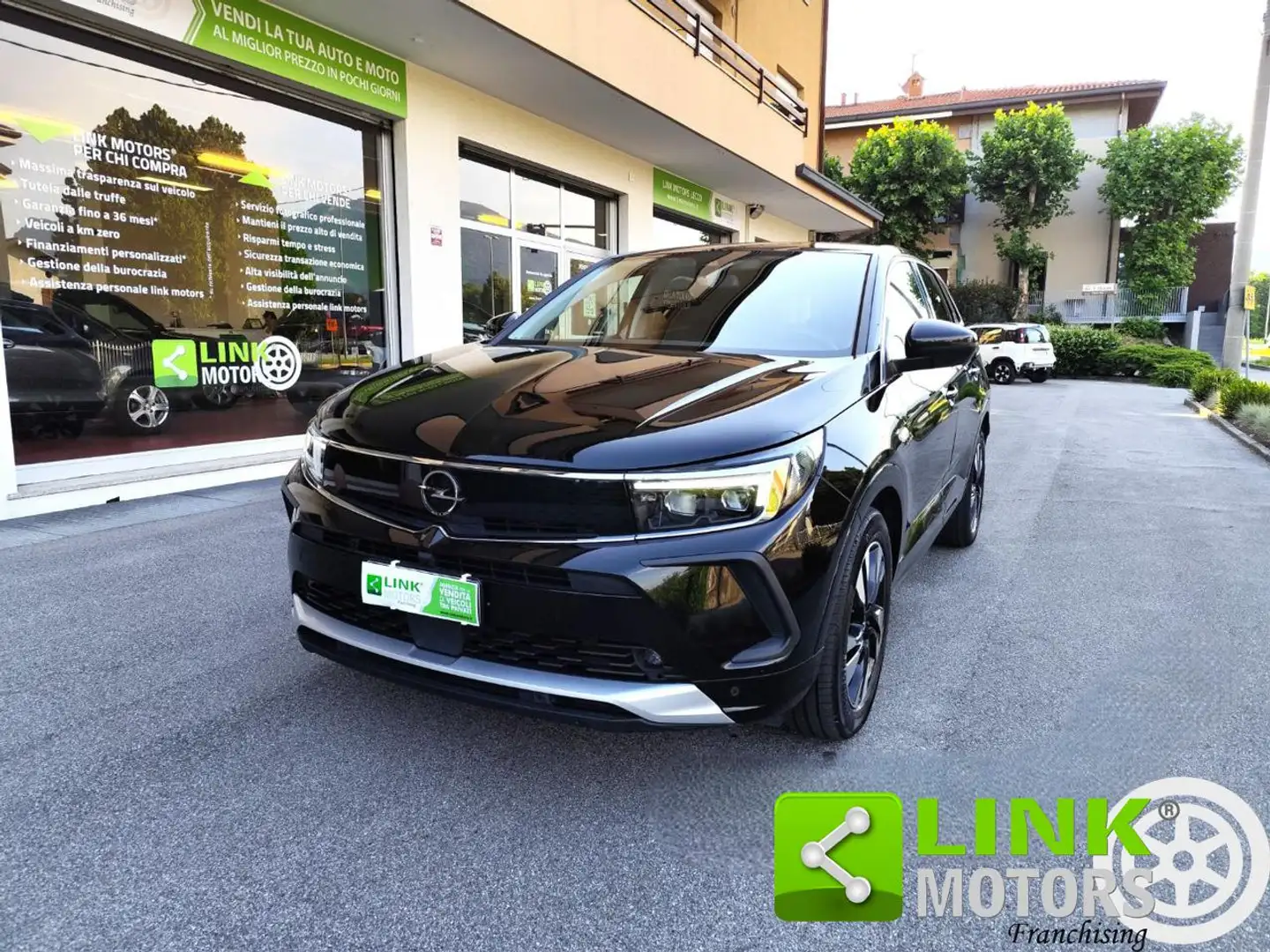 Opel Grandland 1.2 Turbo 12V 130 CV Ultimate GARANZIA INCLUSA Nero - 1