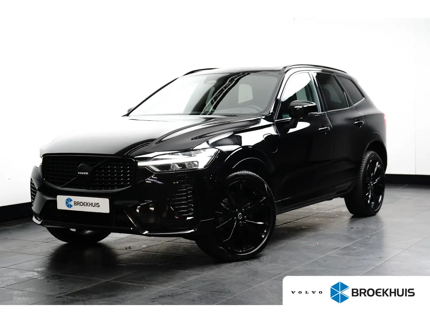 Volvo XC60 2.0 T6 Plug-in hybrid AWD Plus Black Edition | Pan Noir - 1