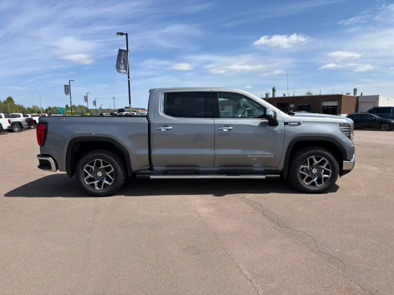GMC Sierra 1500 снимка GMC Sierra 1500