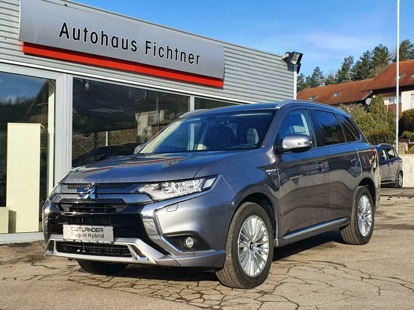 Mitsubishi Outlander Outlander Plug-in Hybrid BASIS Spirit 4WD Grau - 1