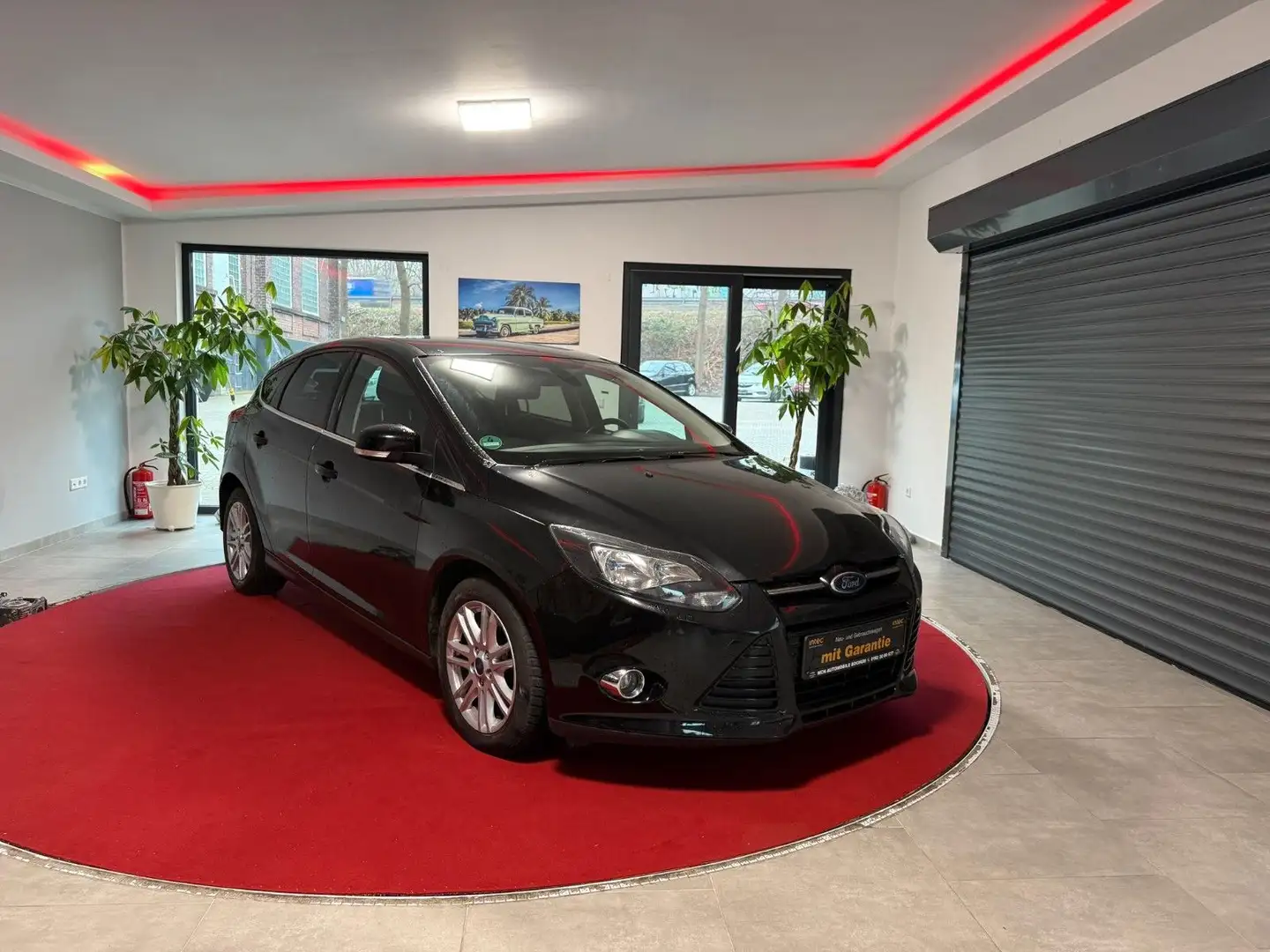 Ford Focus Lim. Titanium 1.Hand/Keyless-Go/SHZ/PDC Noir - 1