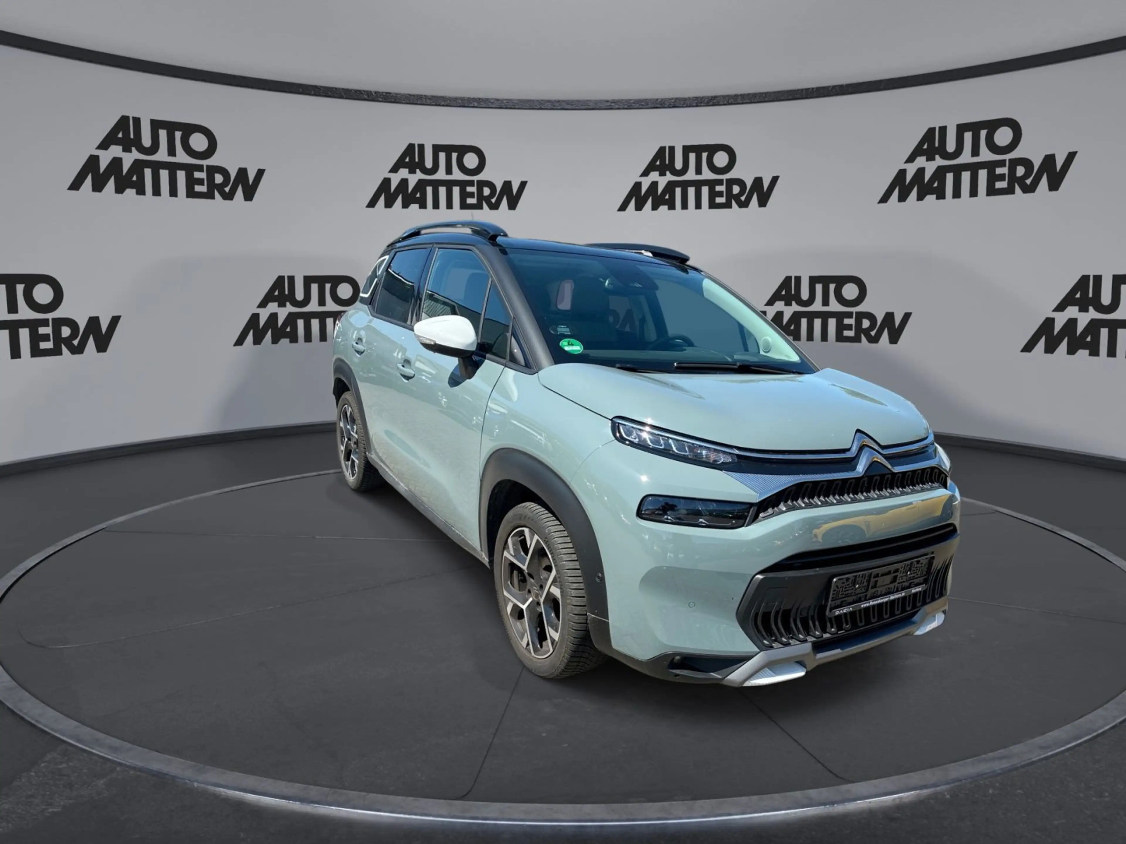 Citroen C3 Aircross 1.2 PureTech 130 Shine Pack S&S — photo 2