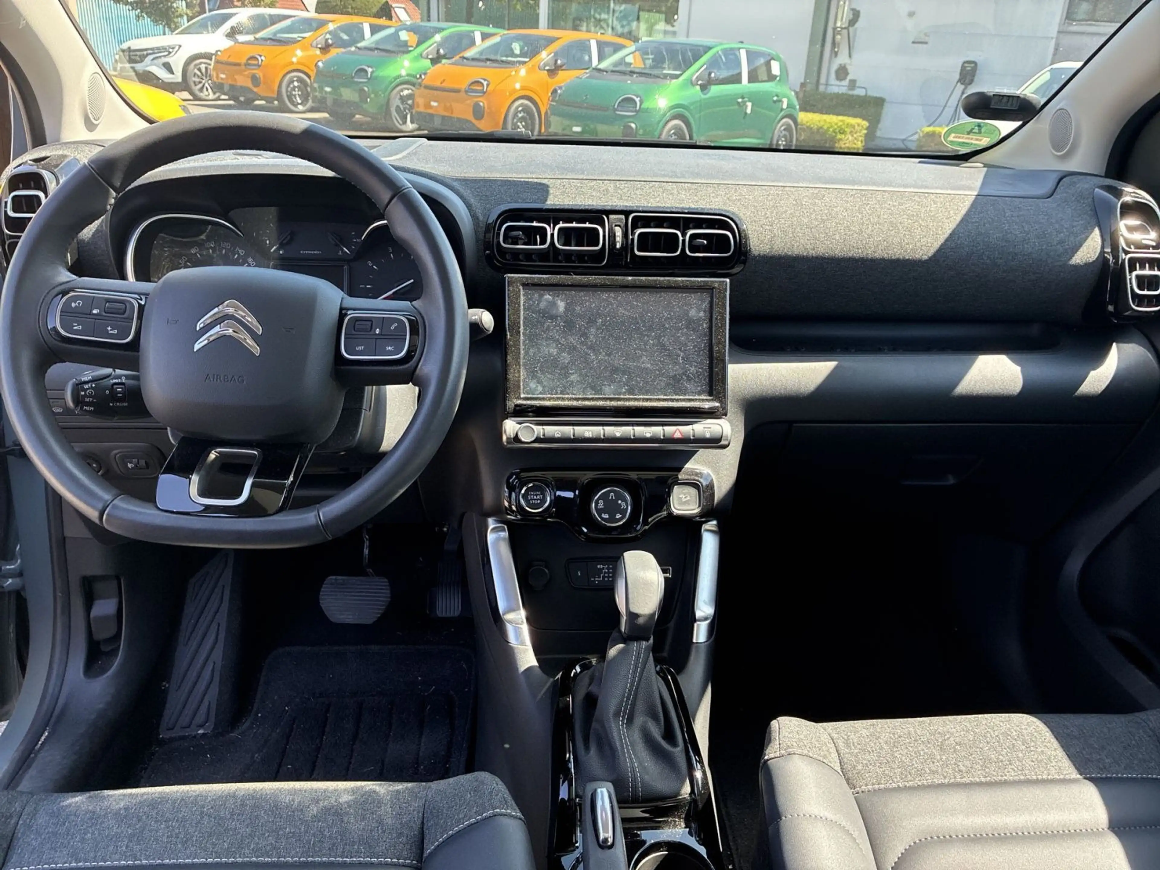 Citroen C3 Aircross 1.2 PureTech 130 Shine Pack S&S — photo 14