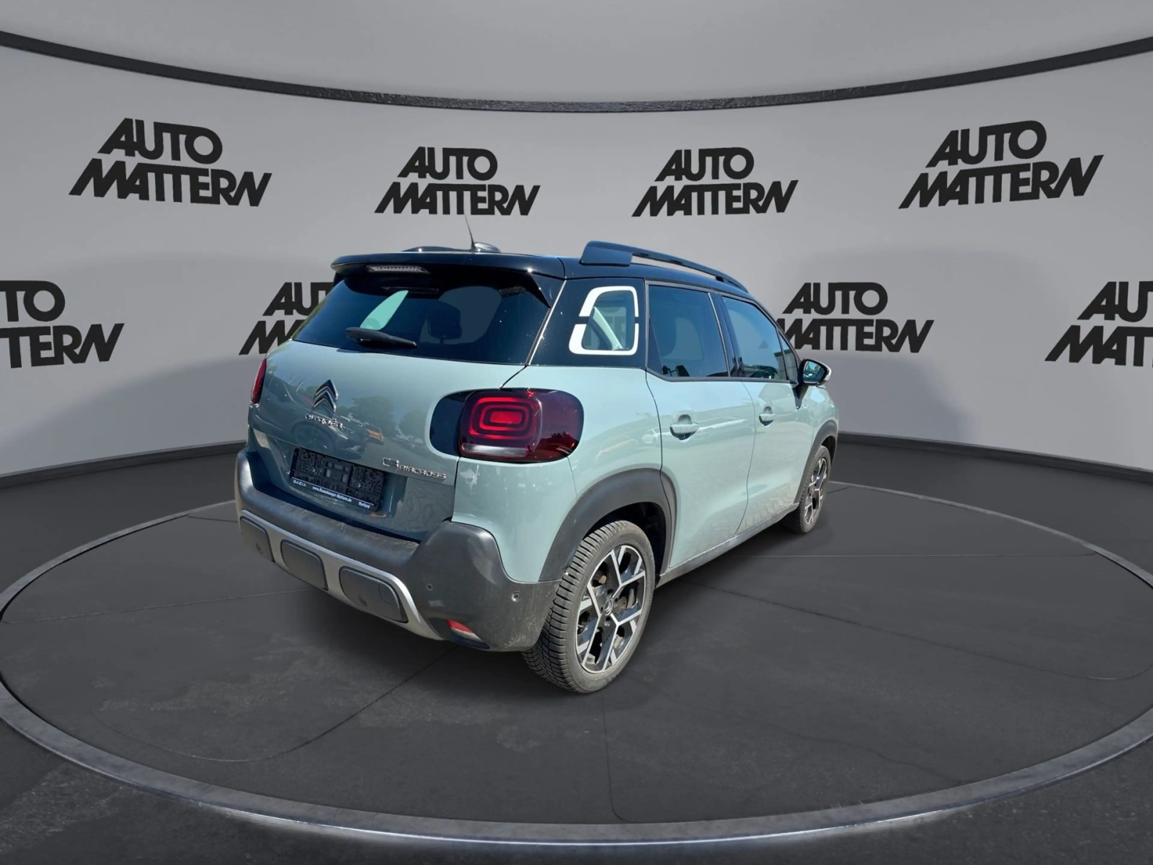 Citroen C3 Aircross 1.2 PureTech 130 Shine Pack S&S — photo 8