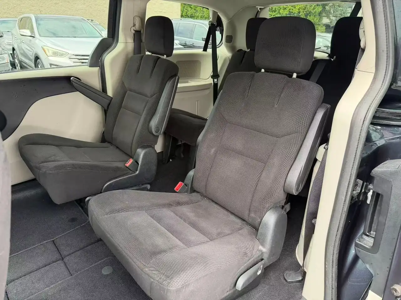 Dodge Grand Caravan снимка Dodge Grand Caravan
