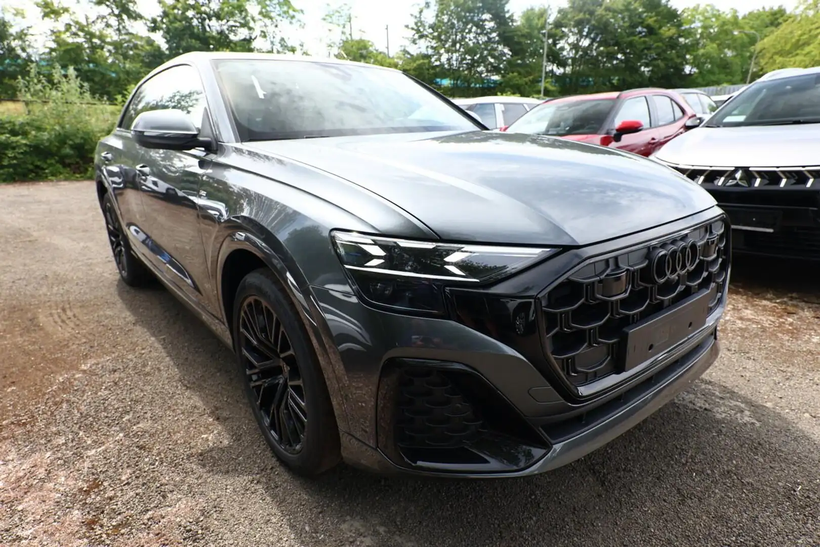 Audi Q8 S line 2xS LederAmatur 22Z Laser Pano HUD Klim4... Grau - 2