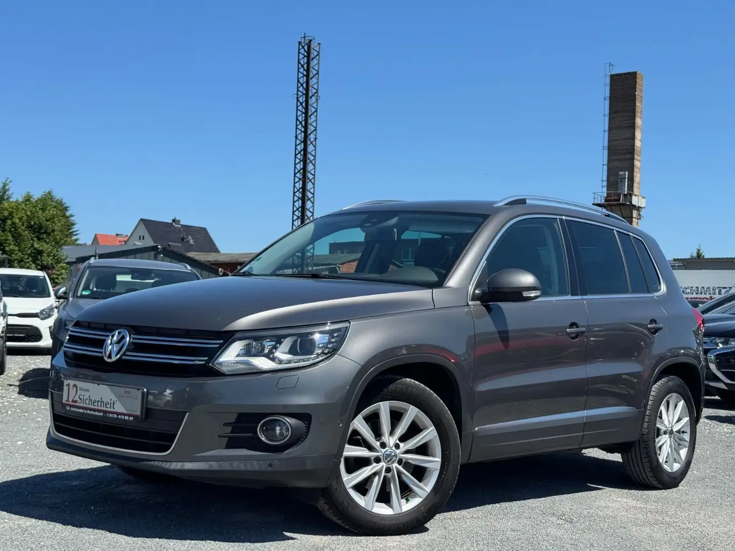 Volkswagen Tiguan Sport & Style BMT/SHZ/NAVI/EURO 5 Gris - 1