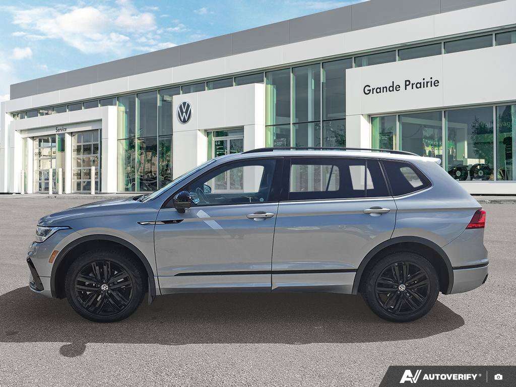 2022 Volkswagen Tiguan Comfortline R-Line Black Edition 4MOTION | VW CERT — снимка 1
