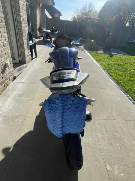 Yamaha YZF-R125 - foto 5