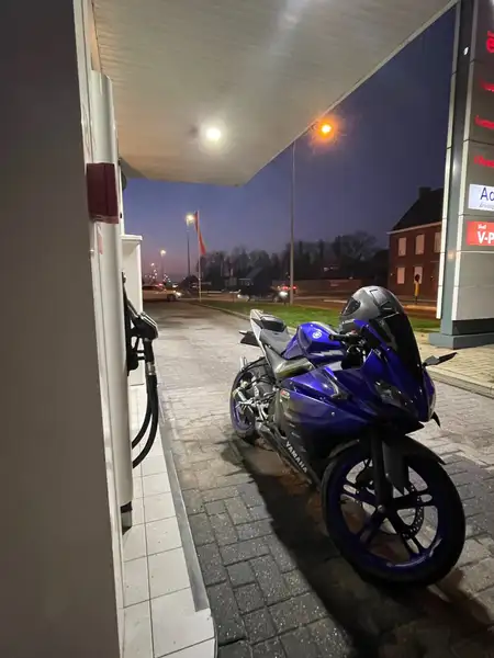 Yamaha YZF-R125 - foto 7