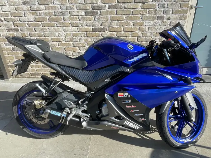 Yamaha YZF-R125 - foto 3