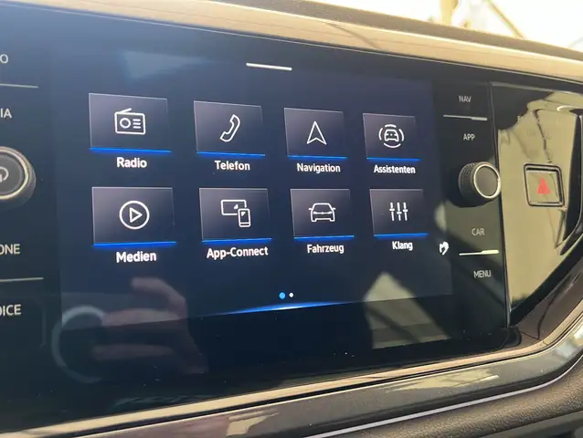 Volkswagen Polo view 10