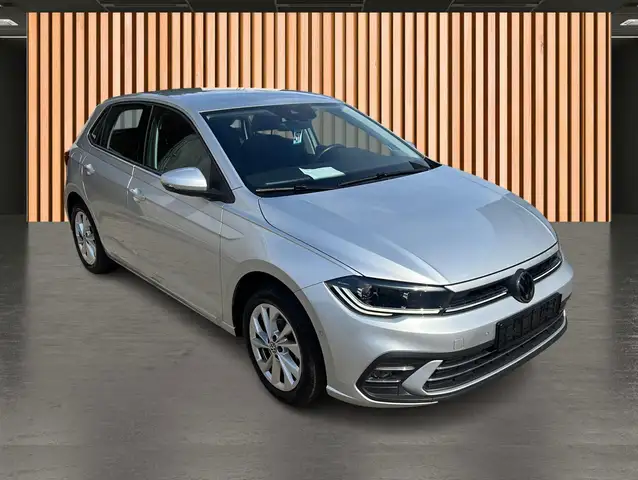 Volkswagen Polo view 23