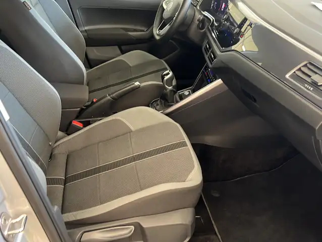 Volkswagen Polo view 20