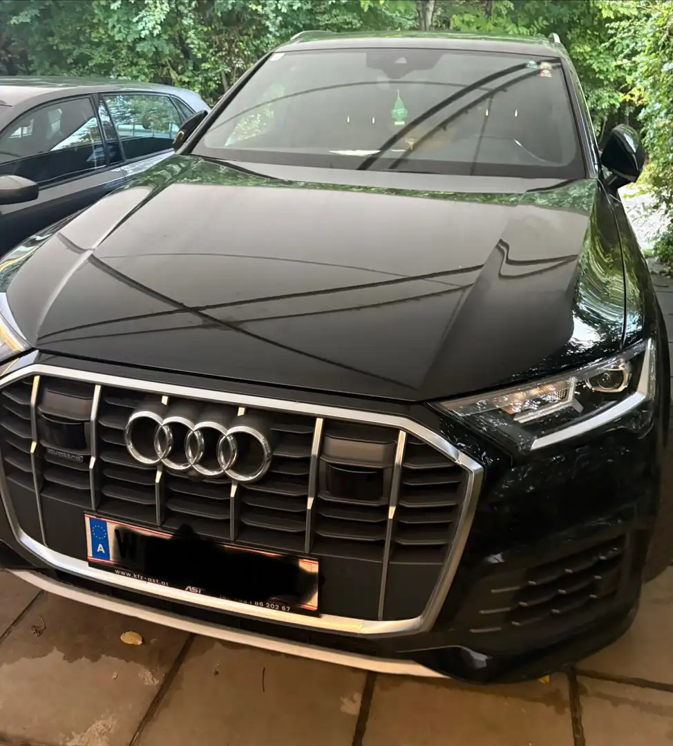 Audi Q7 e-tron Q7 55 TFSI e PHEV quattro Schwarz - 2