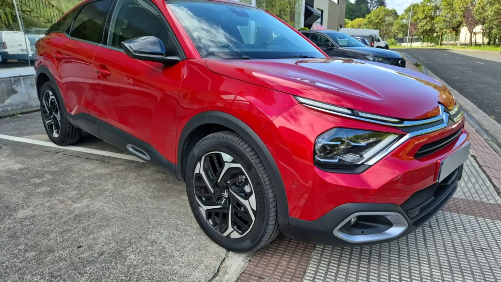 Citroen C4 1.5 BlueHDI S&S Max EAT8 130 Rojo - 2