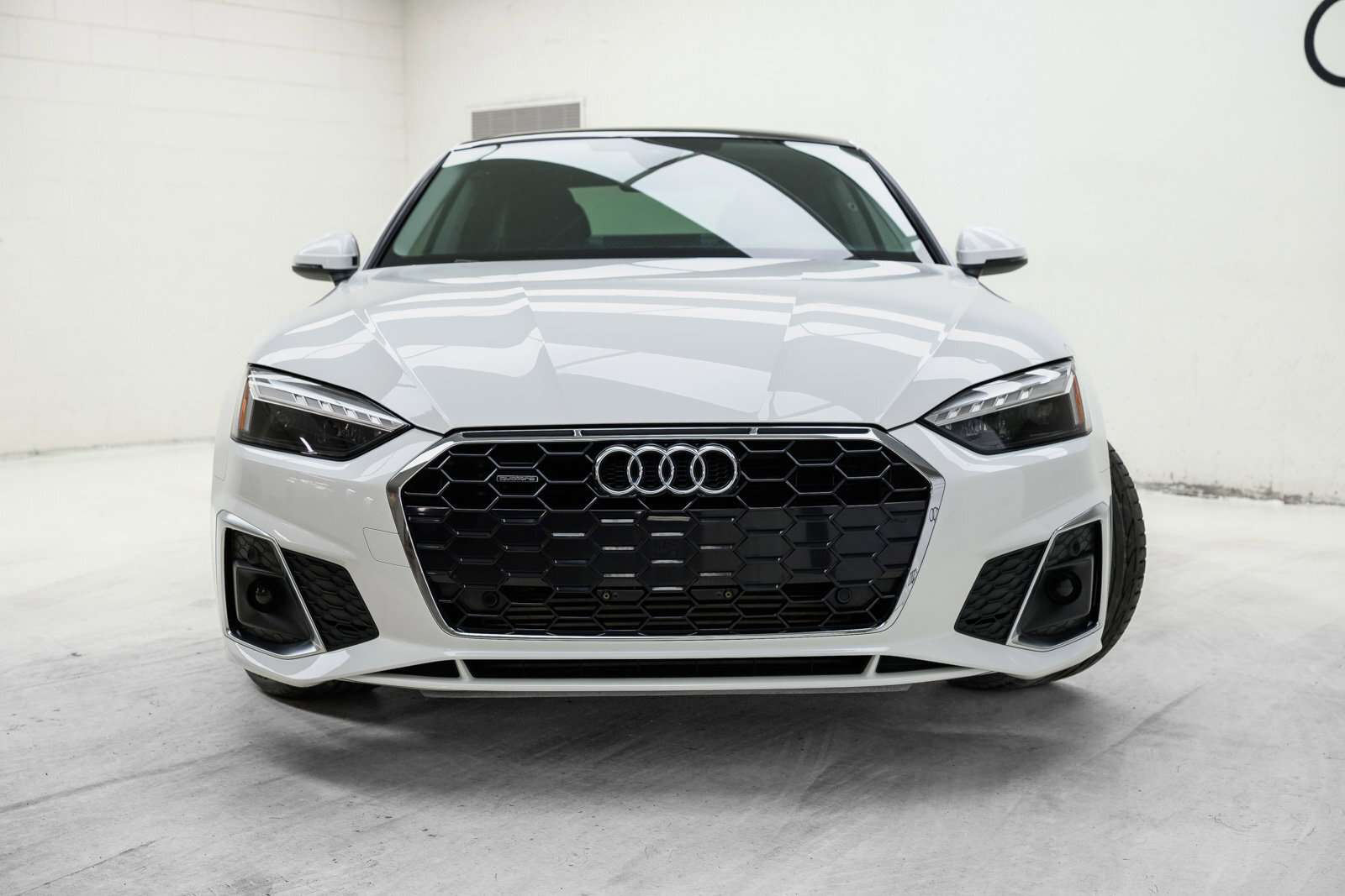 2021 Audi A5 Progressiv | Sunroof | Leather | Navigation alt 2