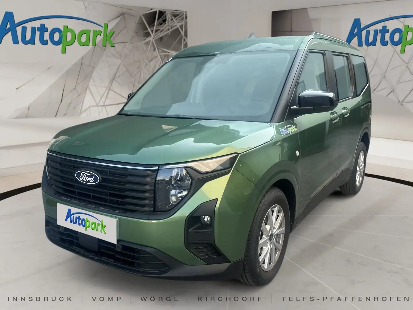 Ford Tourneo Courier Titanium Groen - 1
