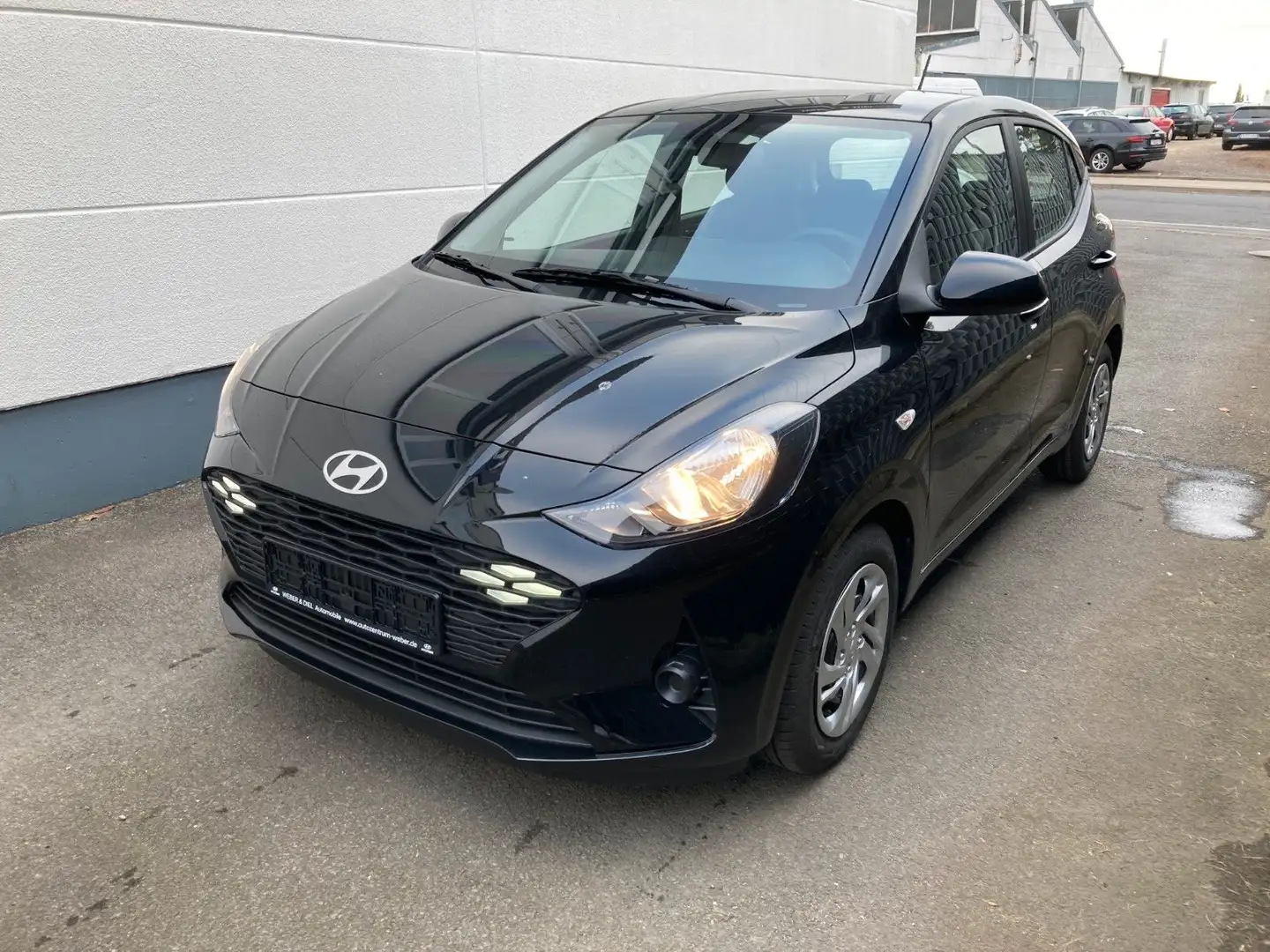 Hyundai i10 Select NAVI+KLIMA+TEMPOMAT+USB Schwarz - 1