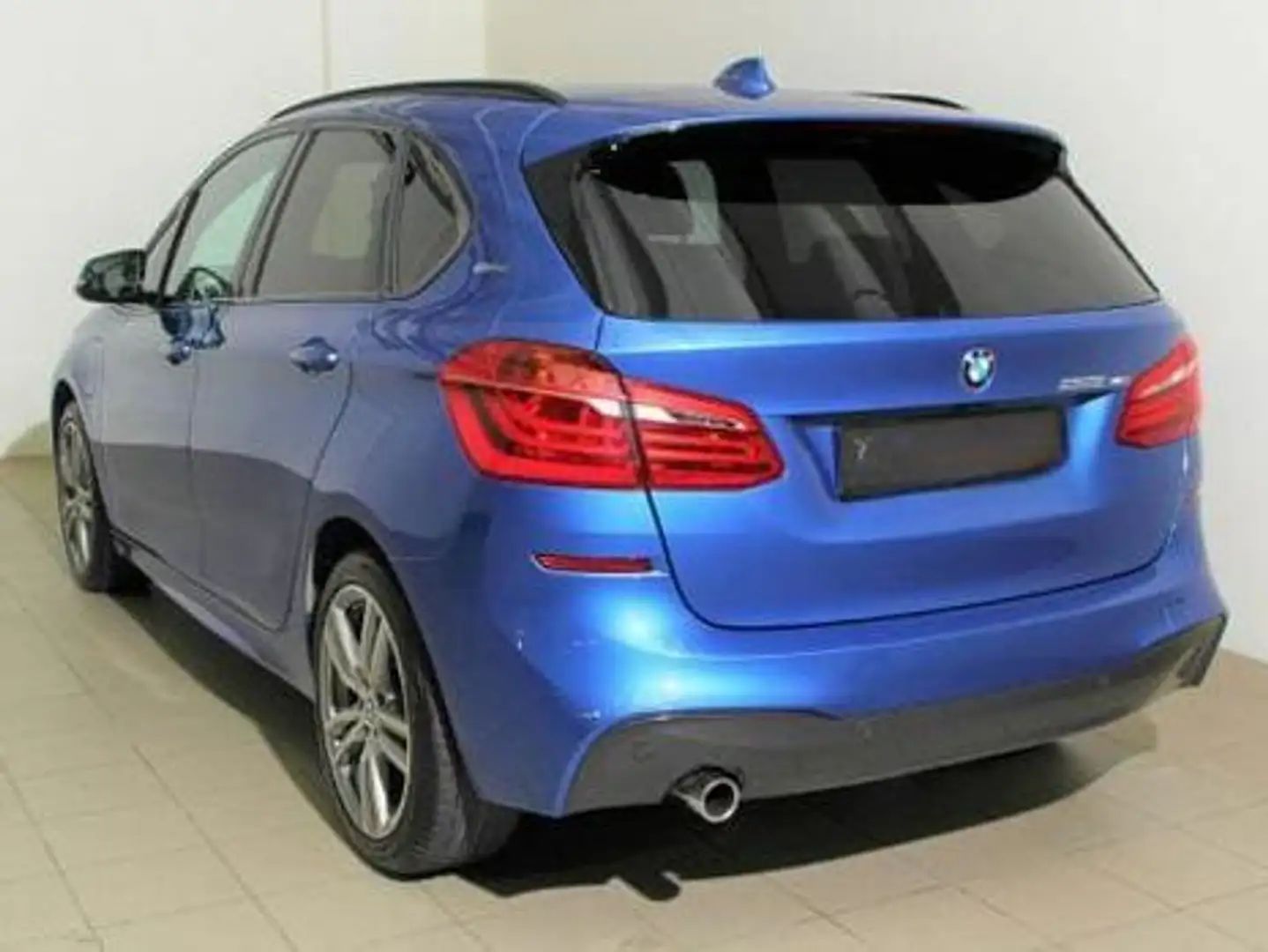 BMW 225 Active Tourer PHEV 225xeA Albastru - 2
