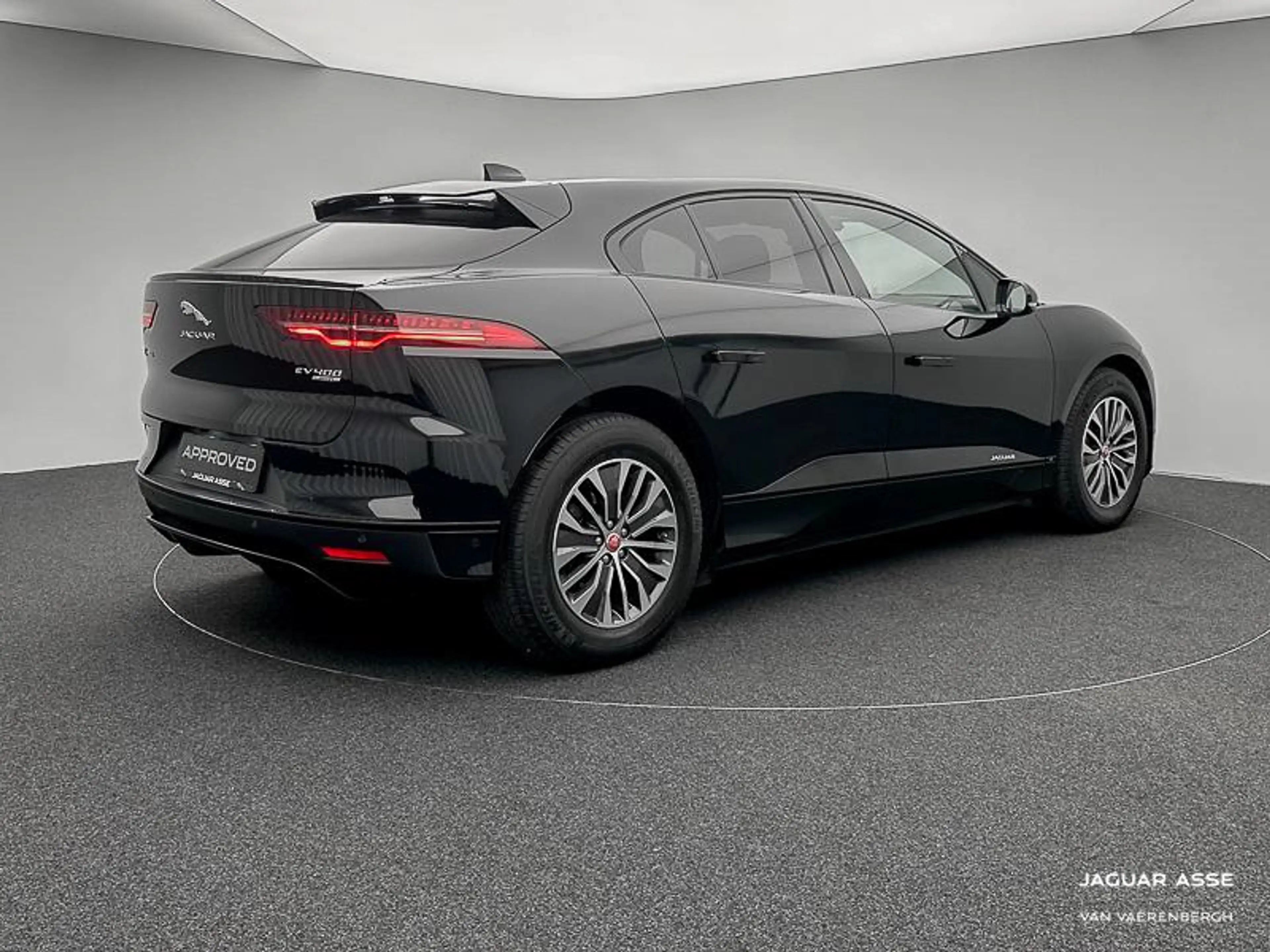 Jaguar I-Pace EV400 S LUCHTVERING — photo 2