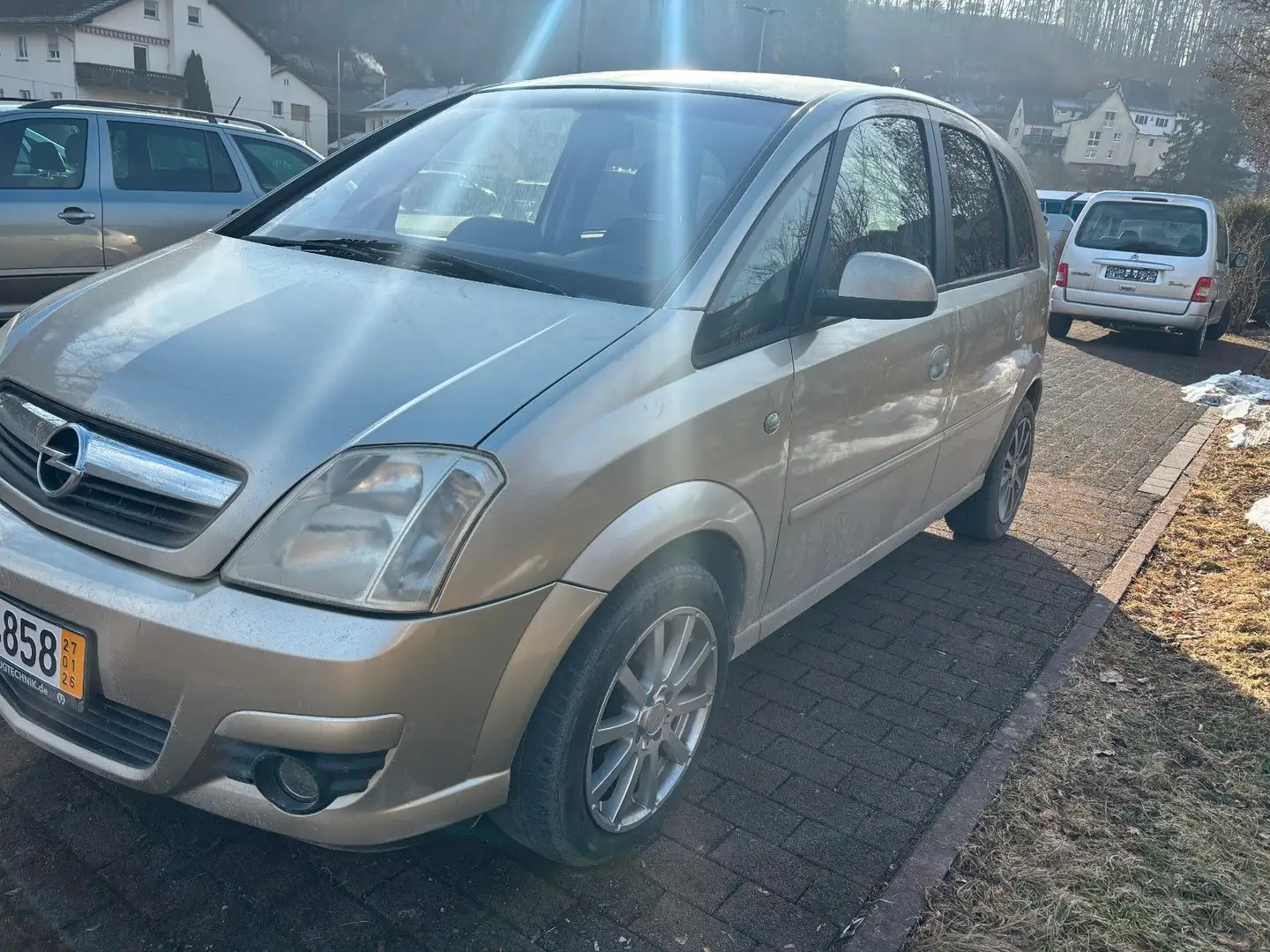 Opel Meriva Edition Silber - 2