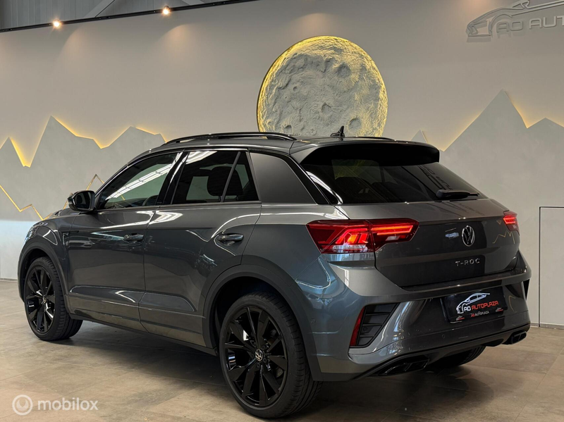 Volkswagen T-Roc 1.5 TSI 3x R-Line Panorama/Black Style/Trekhaak — photo 7