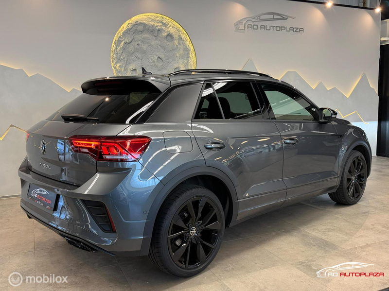 Volkswagen T-Roc 1.5 TSI 3x R-Line Panorama/Black Style/Trekhaak — photo 2