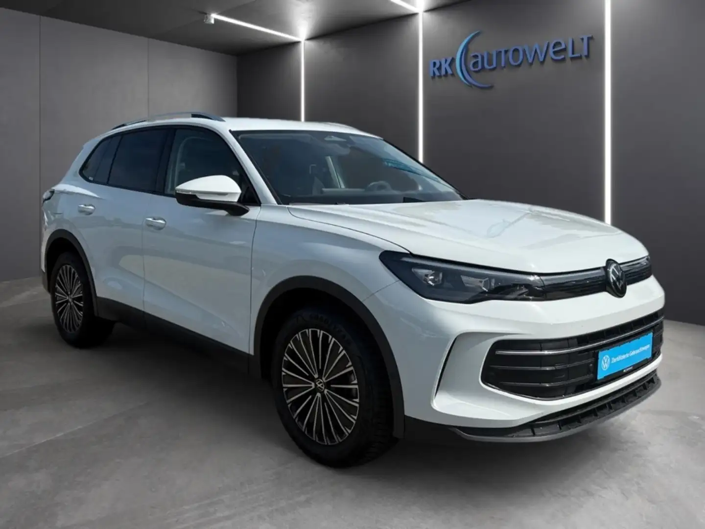 Volkswagen Tiguan Life 1.5 eTSI AHK-klappbar Navi CarPlay Blanc - 2