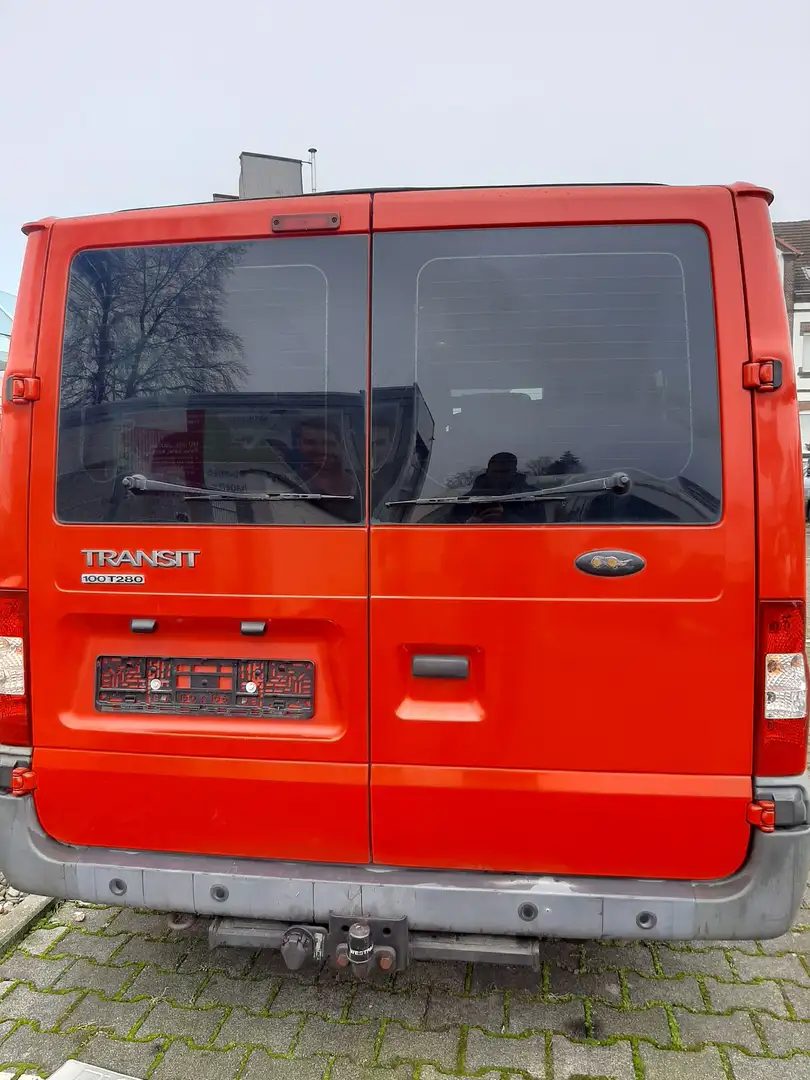 Ford Transit Bus - 1